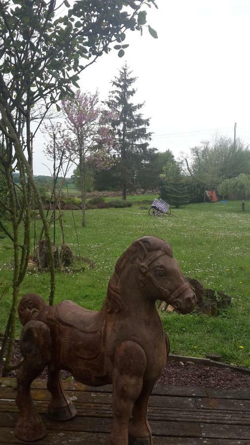 Chez Claire Bed and Breakfast Chamborand Exteriör bild